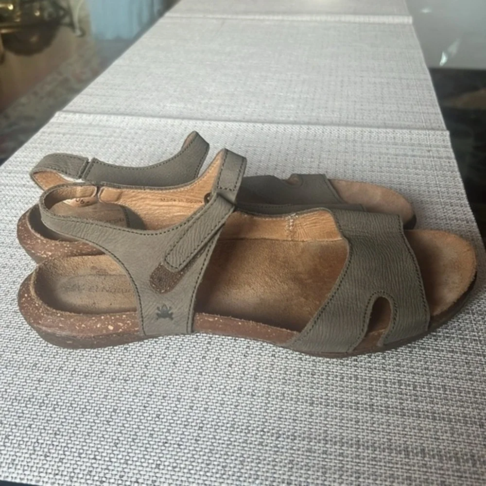 El Naturalista women’s sandals 42 , leather green